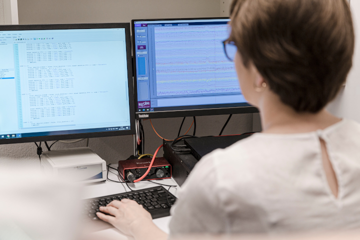 EEG Operator at the controls